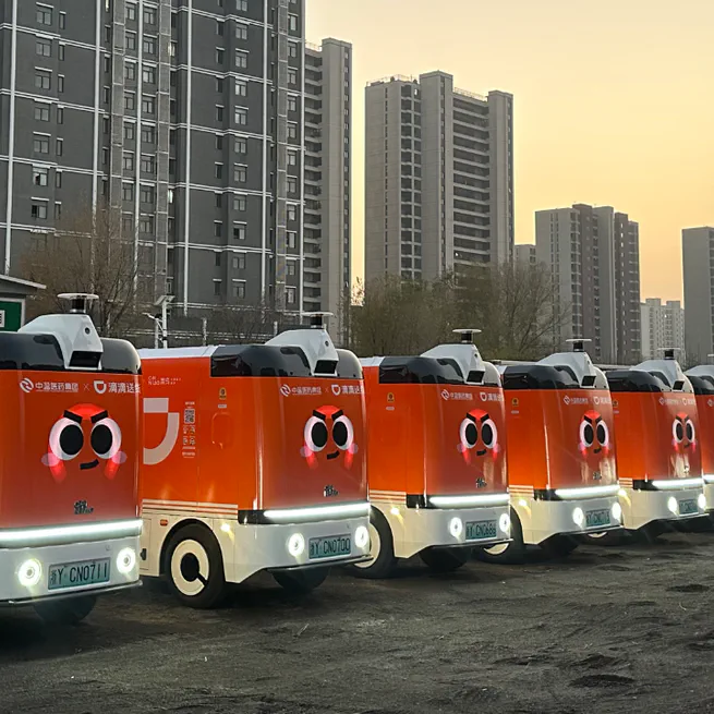 CaiNiao Urban Robovan